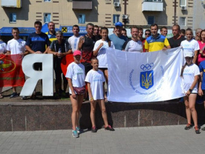 Покровские легкоатлеты передали спортивную эстафету жителям Мирнограда