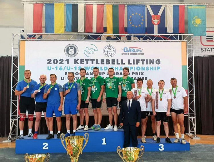 Гирьовики Донеччини здобули низку нагород на міжнародних змаганнях у Литві