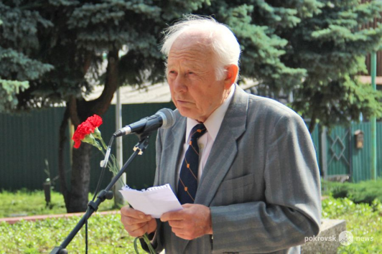 В Покровске отметили День скорби и чествования памяти жертв войны в Украине