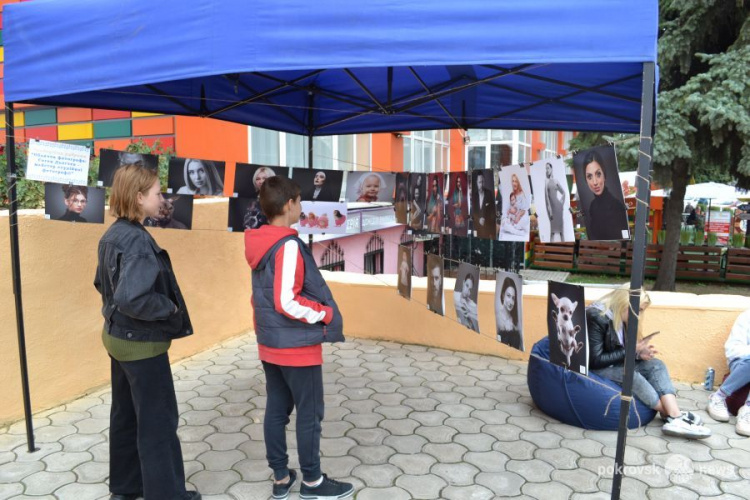 Фотозоны, творческие мастерские и традиционный конкурс: в Покровске прошел «Зализняк-фест»