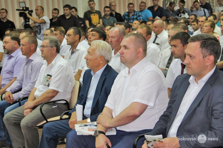 В ШУ «Покровское» прошли праздничные посменные собрания ко Дню шахтера