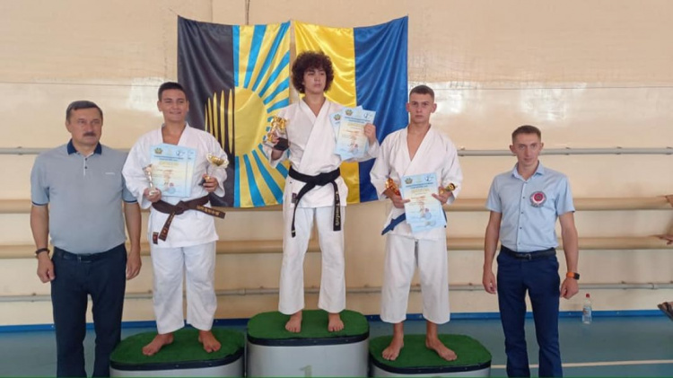 В СК «Металург» відбувся Відкритий Кубок Покровського району з карате WKC
