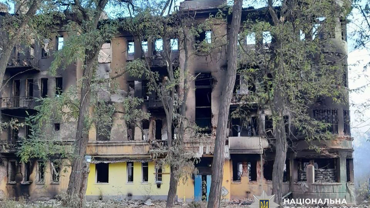 За добу війська рф обстріляли 6 населених пунктів Донеччини, вбили цивільну людину