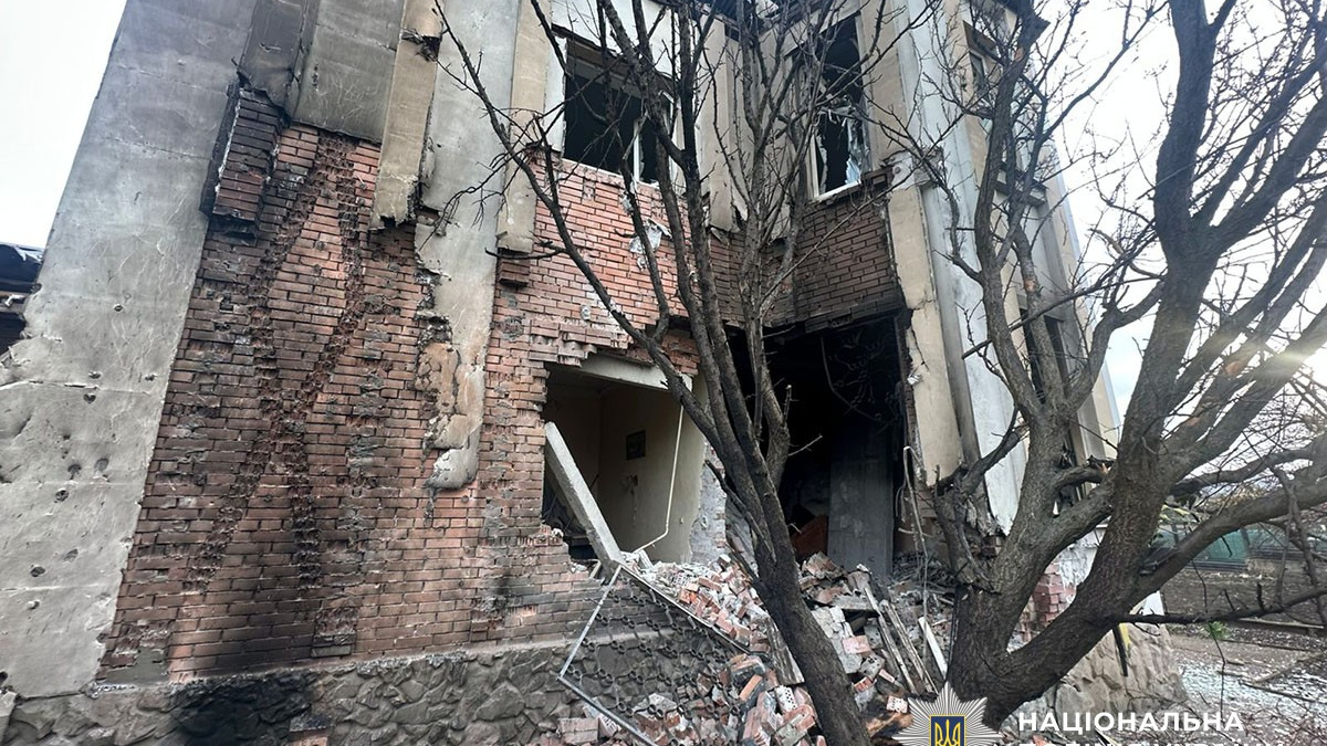 Шість цивільних зазнали поранень унаслідок обстрілів Донеччини 8 квітня