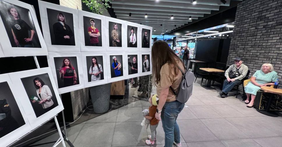 У Покровську відкрилася персональна виставка фотографа Євгена Дьогтєва