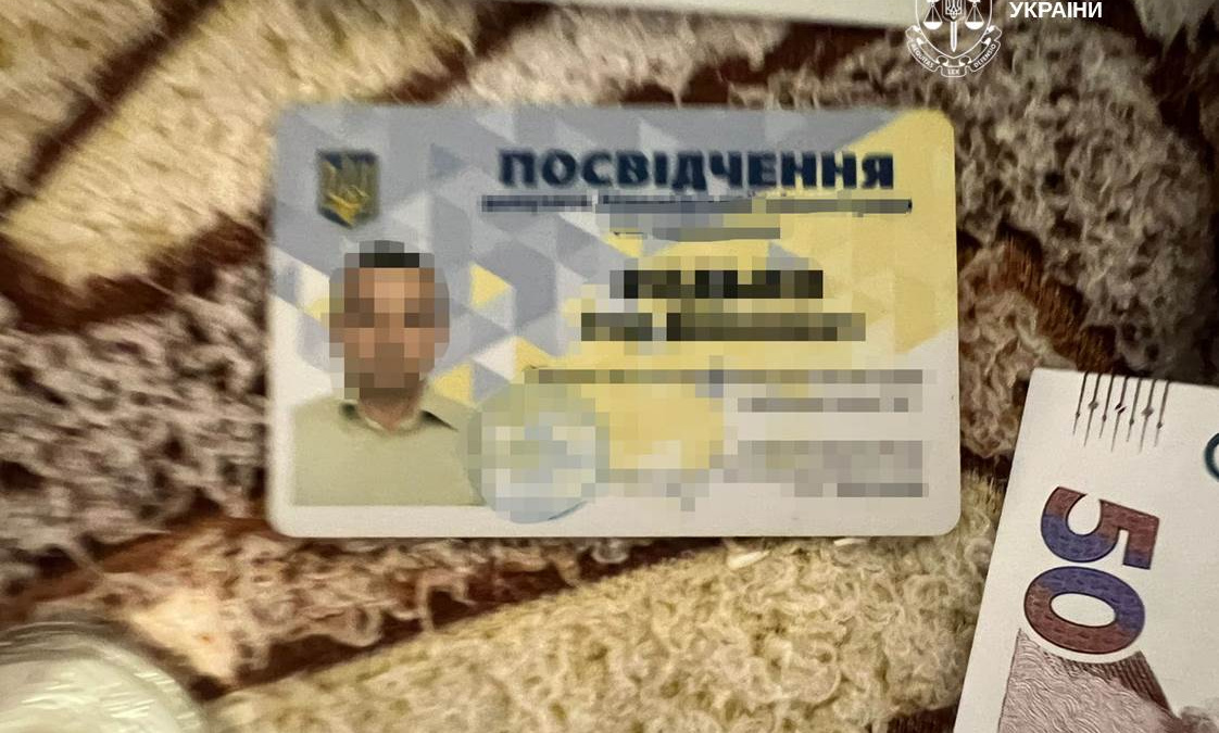 У Донецькій області на організації «схеми для ухилянтів» викрито депутата однієї з міських рад