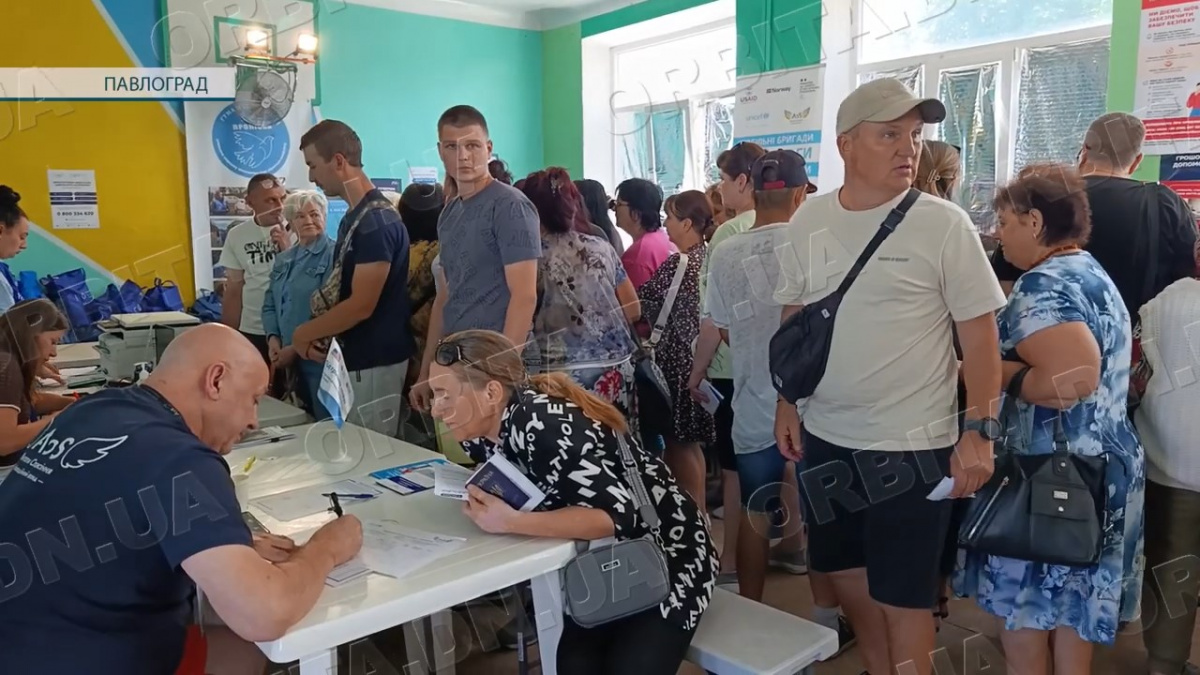 Евакуація без кінця: переселенці з Донеччини знову шукають прихисток