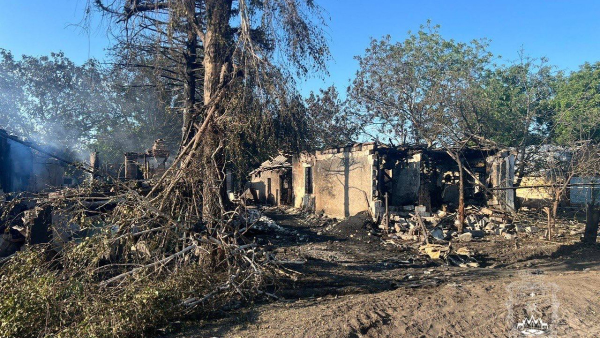 У Покровську усувають наслідки вчорашнього обстрілу