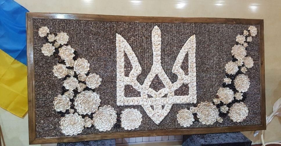 Установлен рекорд Украины: из азовских ракушек выложили огромное панно