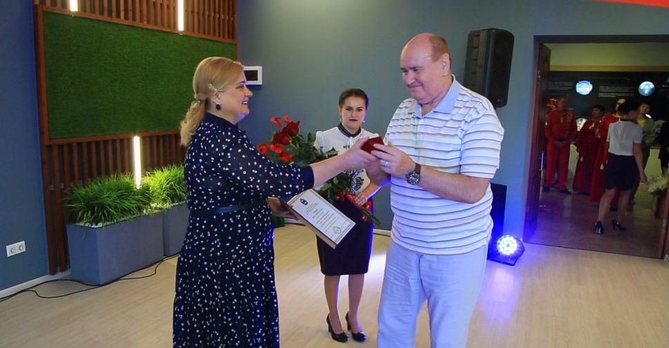 Іван Кобець удостоєний звання «Почесний громадянин міста Покровська»