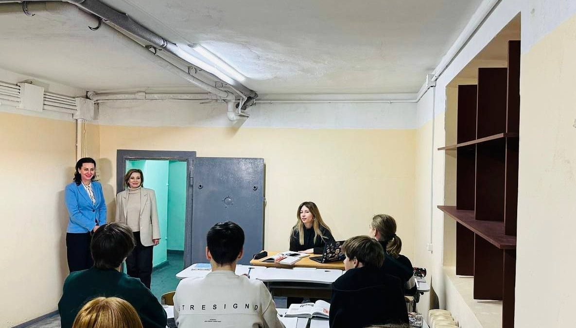 Безпека учнів у пріоритеті: у релокованому до Дніпра НВК №1 облаштували укриття