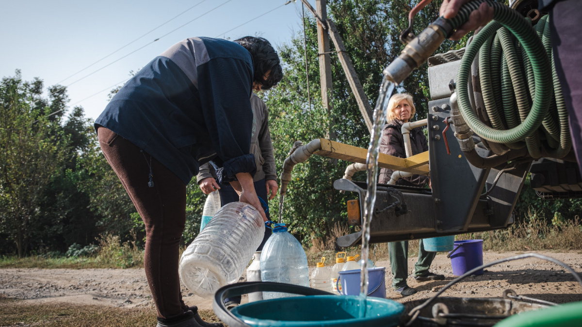 Питна вода в Покровській ТГ: де набрати 9 жовтня