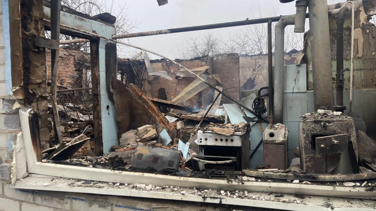 Двоє людей поранені через атаки росії на Донеччині 27 листопада