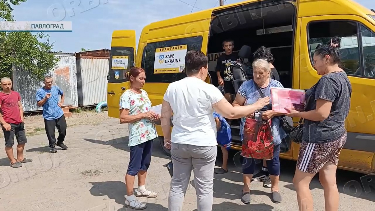 Транзитний центр у Павлограді лише за тиждень прийняв 800 евакуйованих із прифронтових регіонів