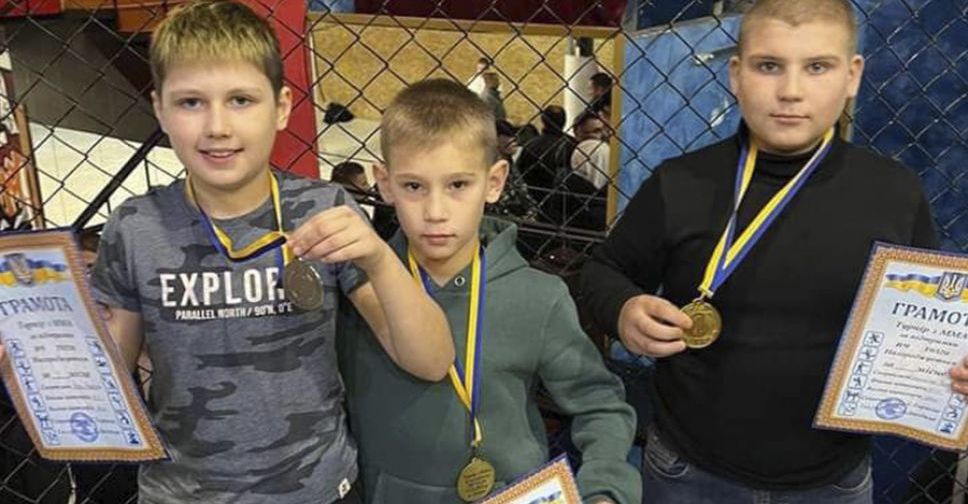 Юні спортсмени з Покровська здобули перемогу на турнірі з ММА