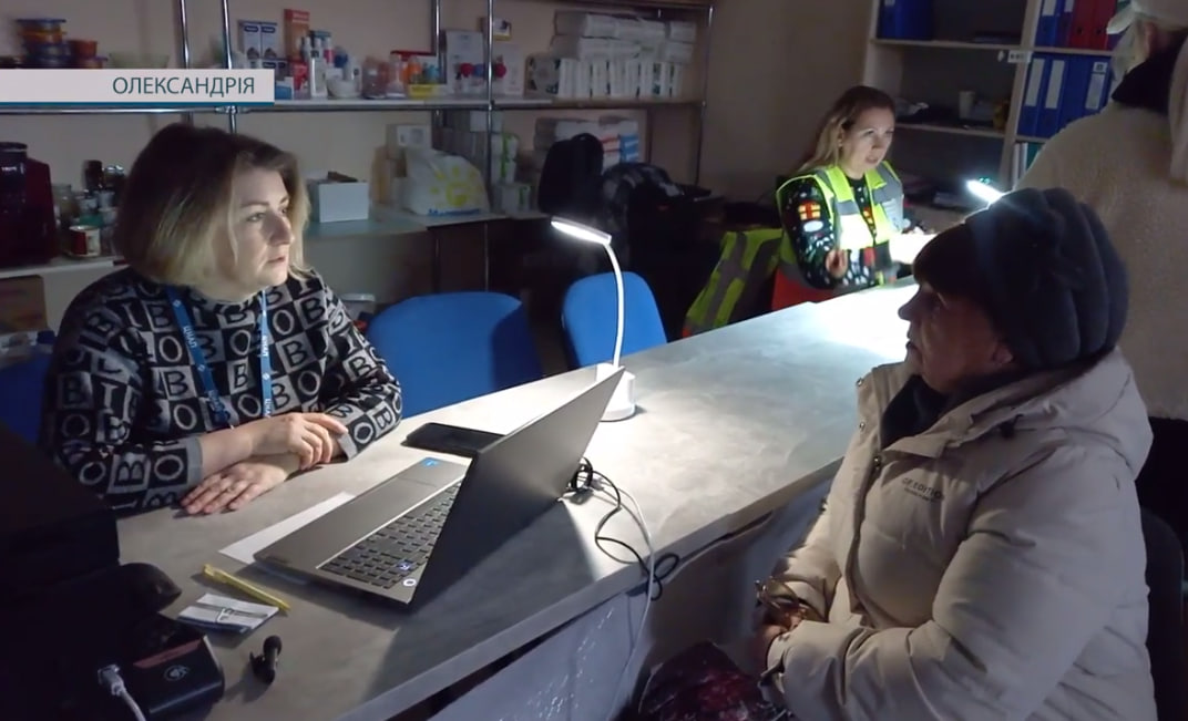 Про зруйноване житло і дітей: Покровський ЦНАП консультує земляків в Олександрії