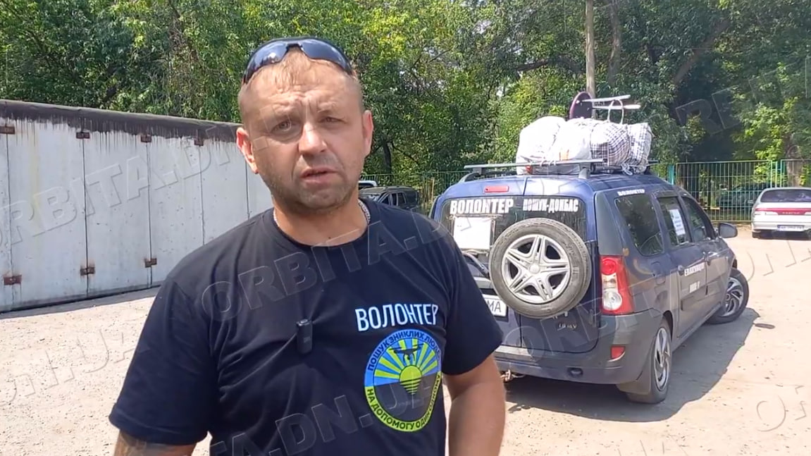Люди, тварини, майно. Волонтер Іван Суботін евакуює своїх земляків