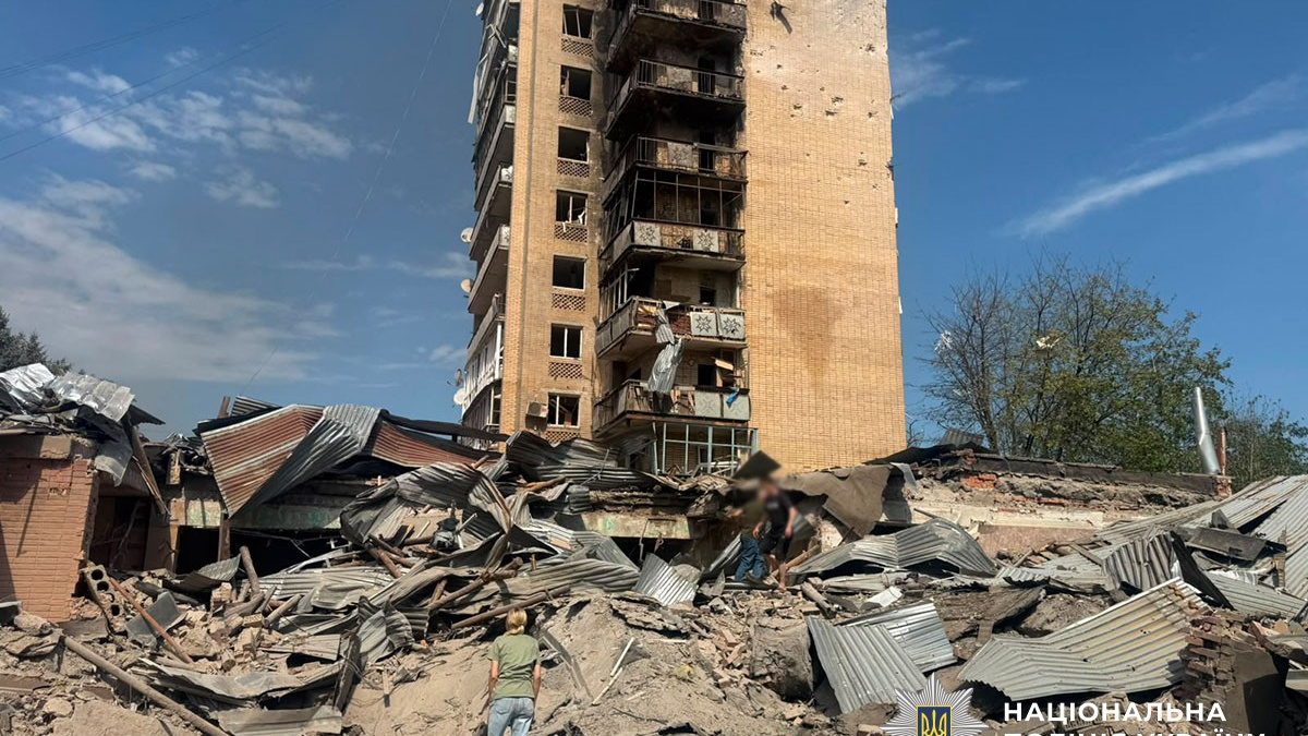 Троє цивільних загинуло, 31 поранений внаслідок масованих обстрілів Донеччини 4 серпня