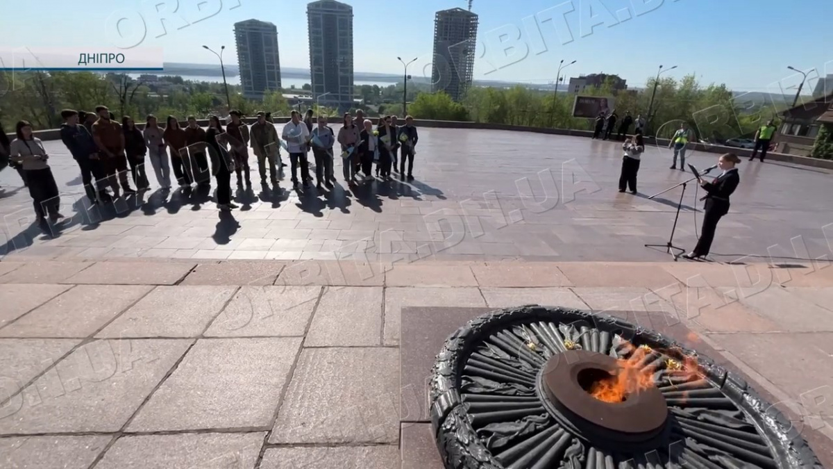 Пам’ятаємо минуле – боремось за майбутнє: покровчани вшанували жертв Другої світової війни