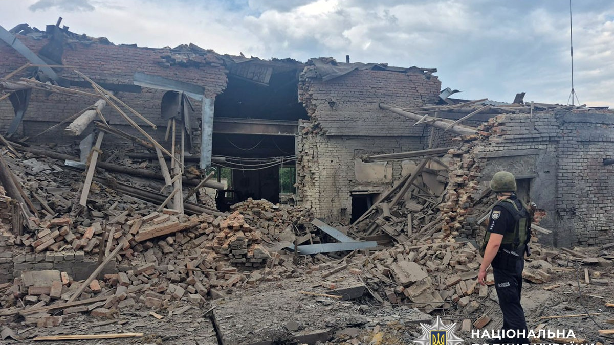 Троє людей загинуло, шестеро поранені на Донеччині внаслідок ворожих атак