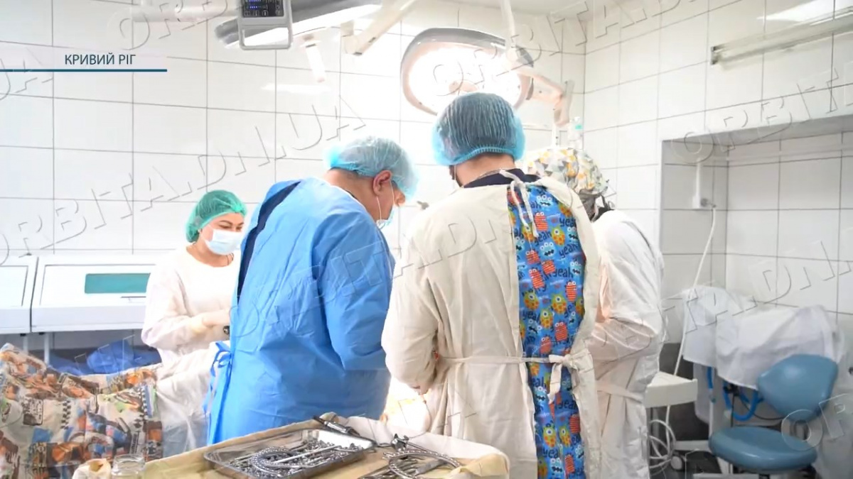 Покровська КЛІЛ розширює можливості: нові операції, навчання лікарів та плани розвитку