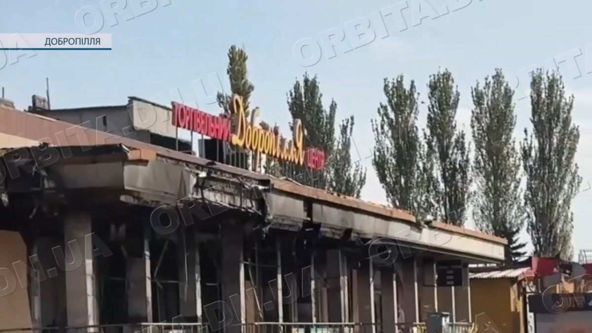 Евакуація ускладнена, але ще можлива: поліція та ДСНС рятують людей у Добропіллі