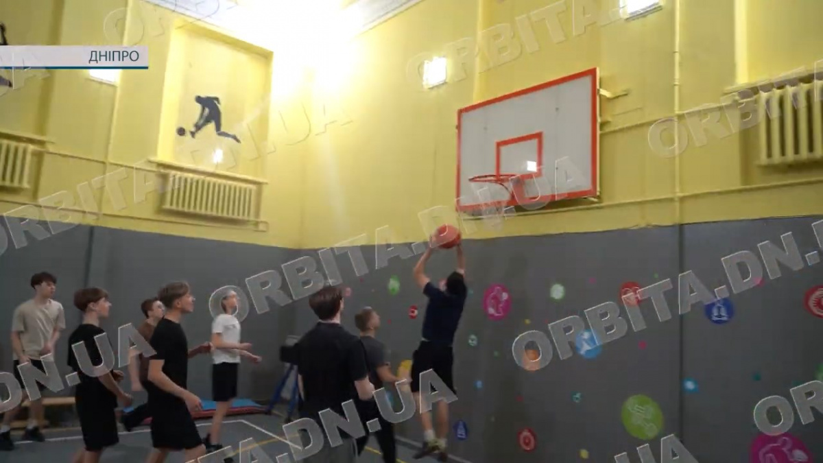 Готуються перемагати: покровські школярі тренуються до змагань «Пліч-о-пліч»