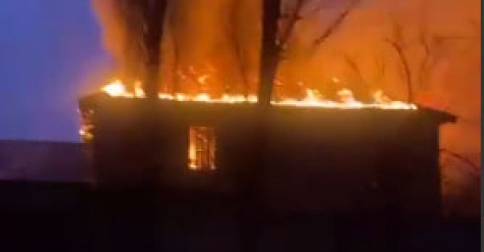 У центрі Мирнограда горить будівля церкви
