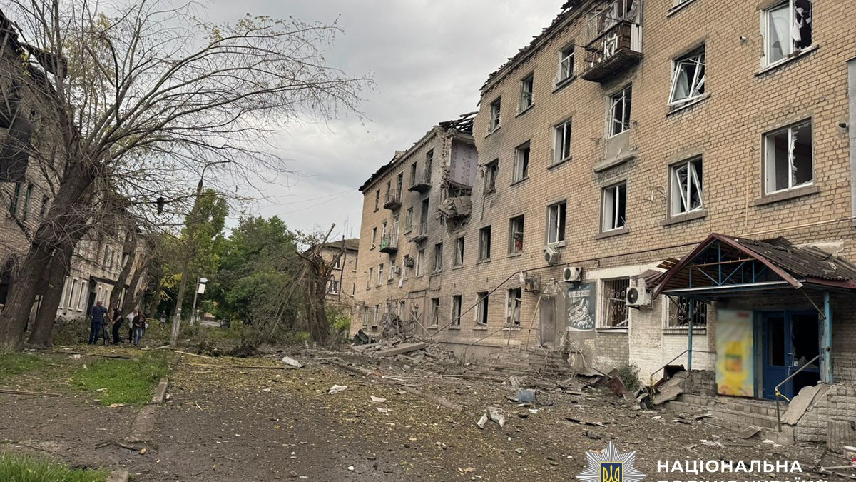 За добу окупанти обстріляли 16 населених пунктів Донеччини, вбили людину, ще 7 – поранили