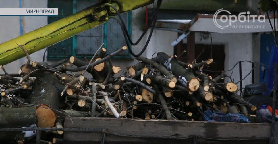 У Мирнограді працює президентська програма з підтримки мешканців дровами