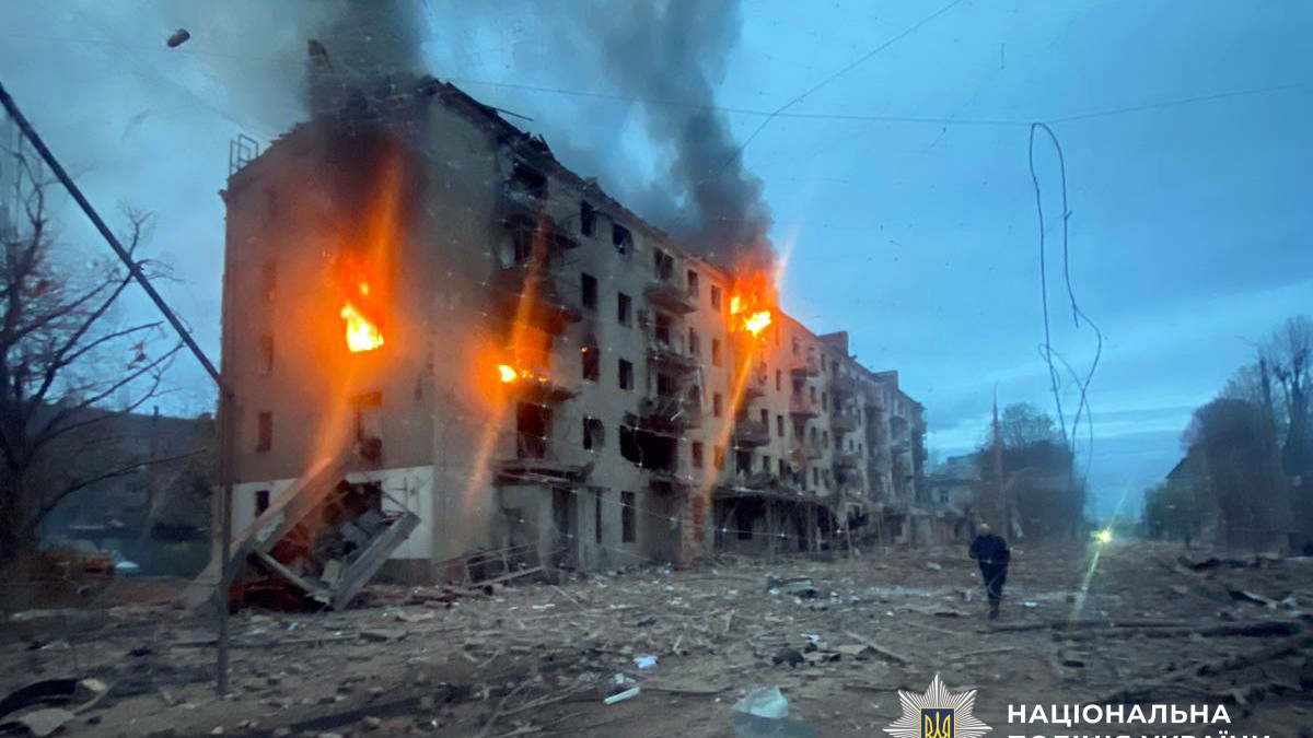 Через російські обстріли Донеччини поранені двоє людей