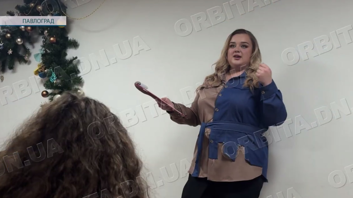 Від мікрофона до пряжі: нове захоплення співачки Дар’ї Рябовол