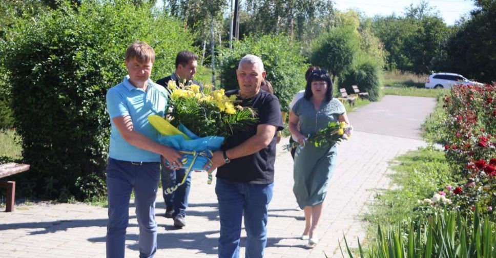 Час новин. День Незалежності України в Мирнограді: покладання квітів та відвідування родин 23 загиблих героїв