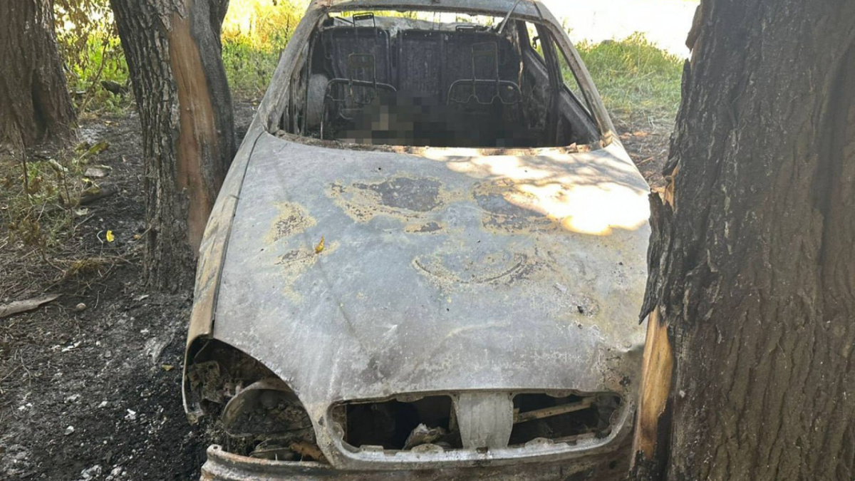 5 загиблих у Родинському: росіяни вдарили дроном по цивільних автівках