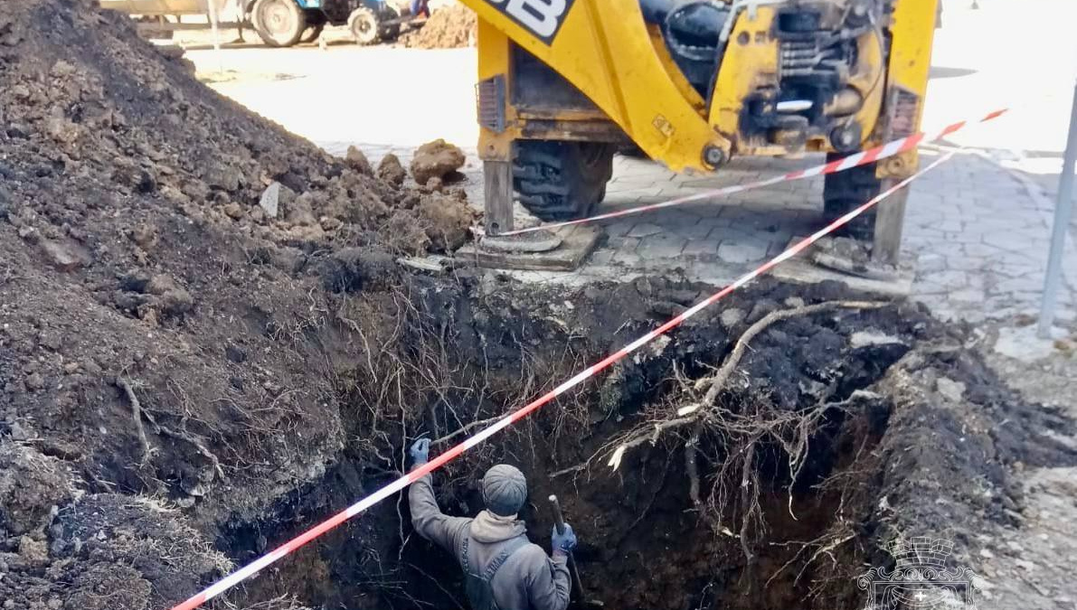 У Покровську ліквідували аварію на водопровідній мережі, яка сталася внаслідок обстрілу