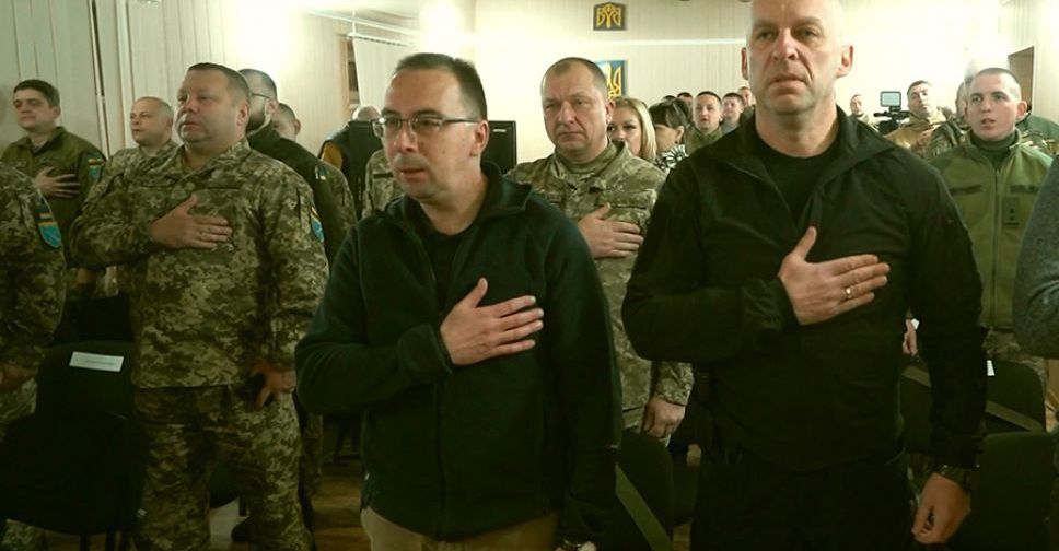 Час новин. Керівництво Донеччини привітало військових з Днем Збройних Сил України