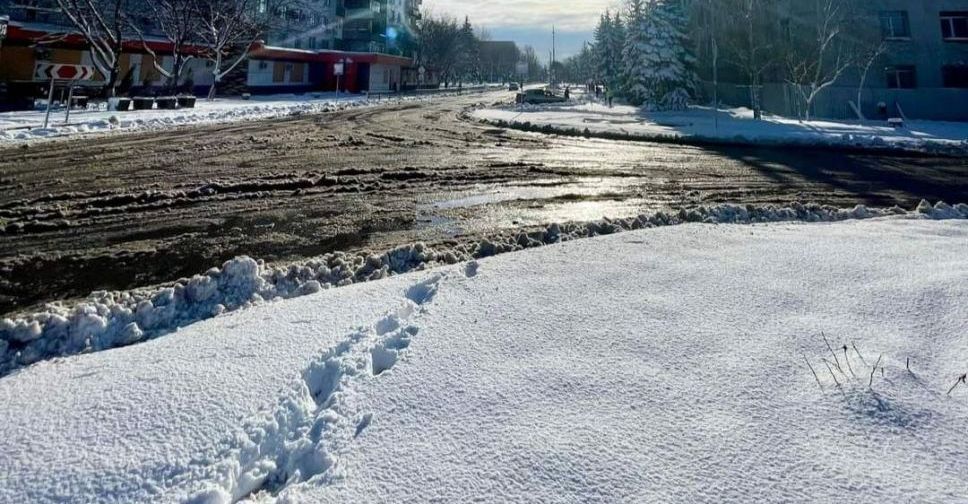 Кінець березня, а Покровськ засипало снігом. Чи впоралися комунальники?