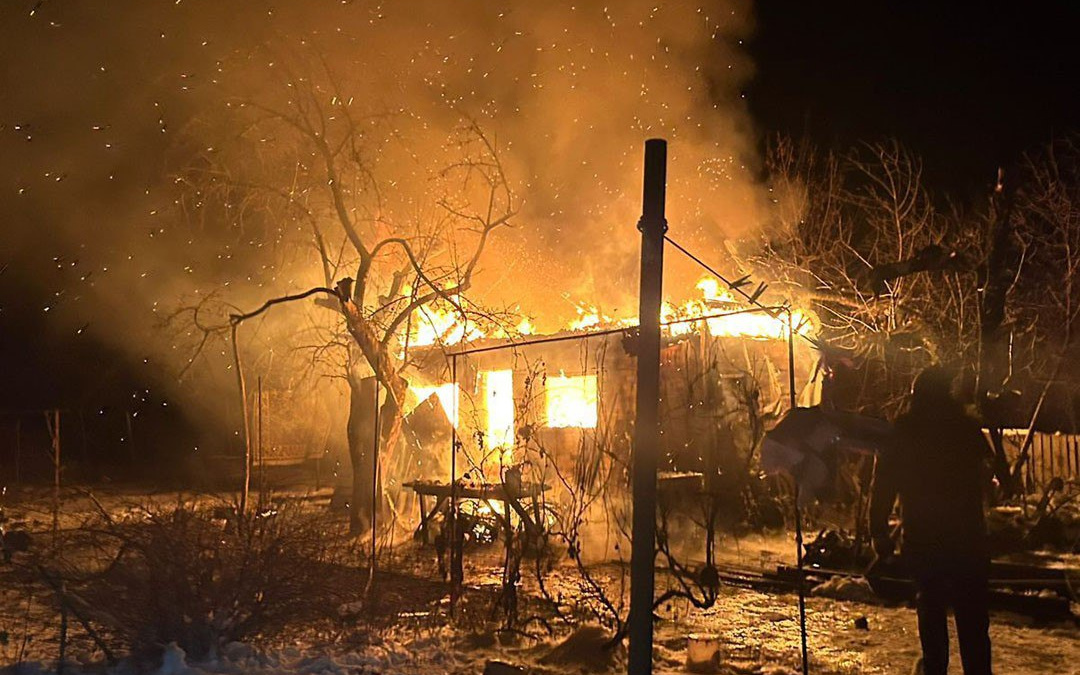 Двоє загиблих, двоє поранених: про наслідки обстрілів Донеччини 16 січня повідомили в поліції