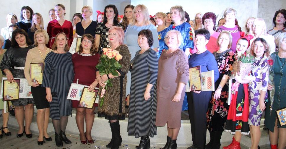 В Покровске поздравили работников культуры и мастеров народного искусства