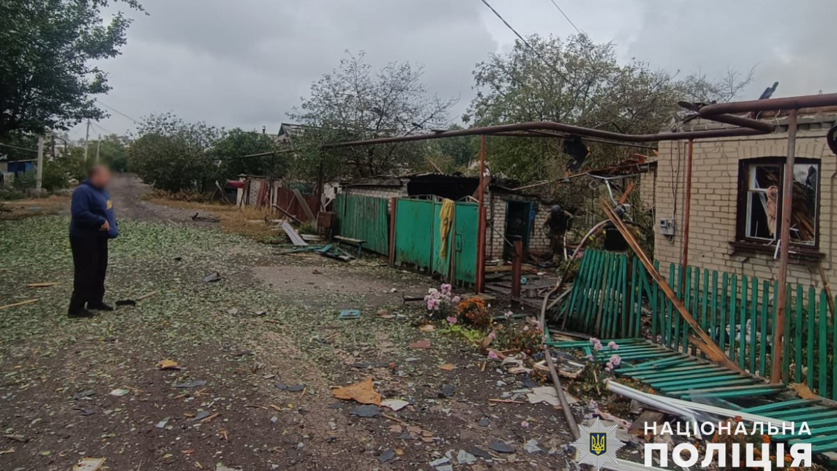 У поліції повідомили, чим окупанти вчора обстріляли Покровськ