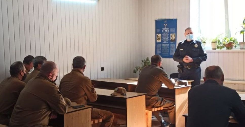 У Покровську відновлюються щотижневі інструктажі правоохоронців