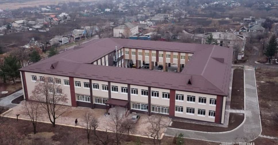 Ремонт школы в Новоэкономическом проинспектировало руководство ОГА