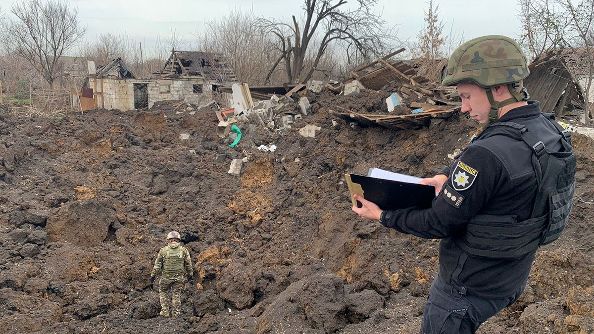 Окупанти обстріляли 13 населених пунктів Донеччини. У Селидовому пошкодили ЛЕП