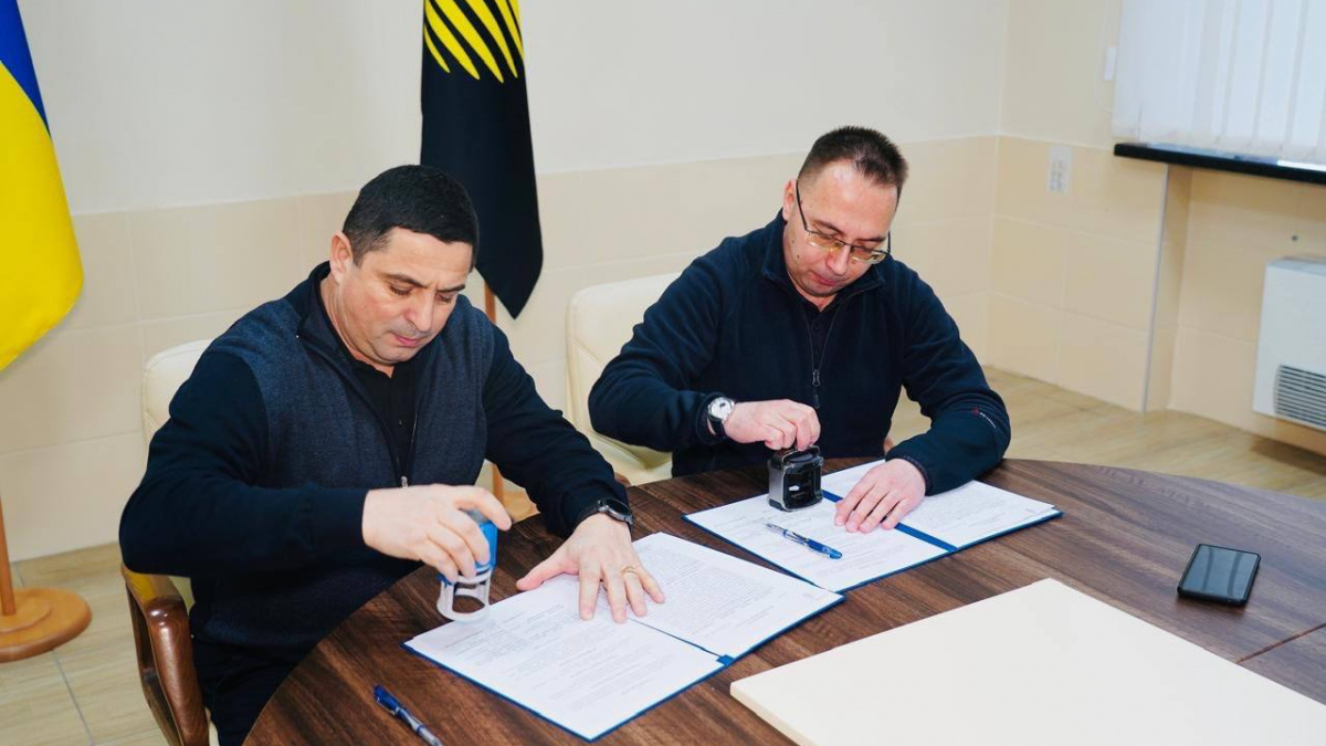 Для допомоги переселенцям: Покровська МВА уклала меморандуми з трьома громадами Донеччини