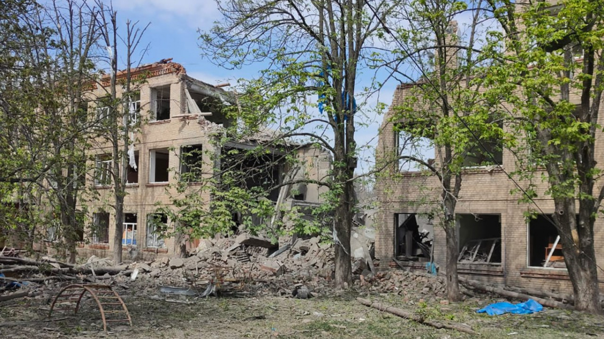 Дві людини загинули, ще три постраждали від російських атак на Донеччині 28 квітня
