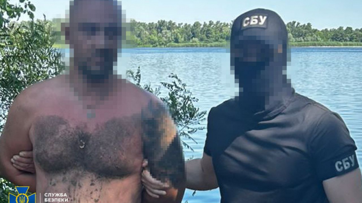 СБУ затримала мешканця Мирнограда, який допомагав рашистам прориватися до Покровська