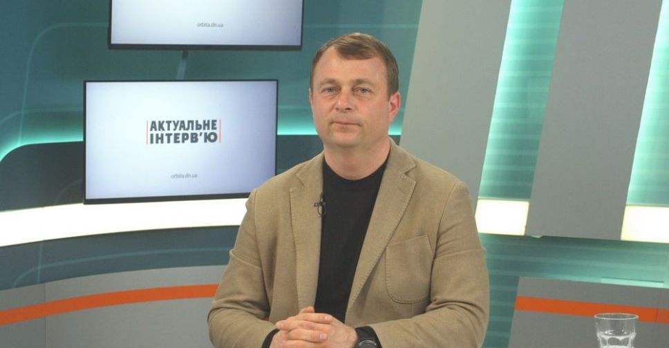 Сегодня в 16:00 на телеканале «Орбита» - актуальное интервью с Русланом Требушкиным