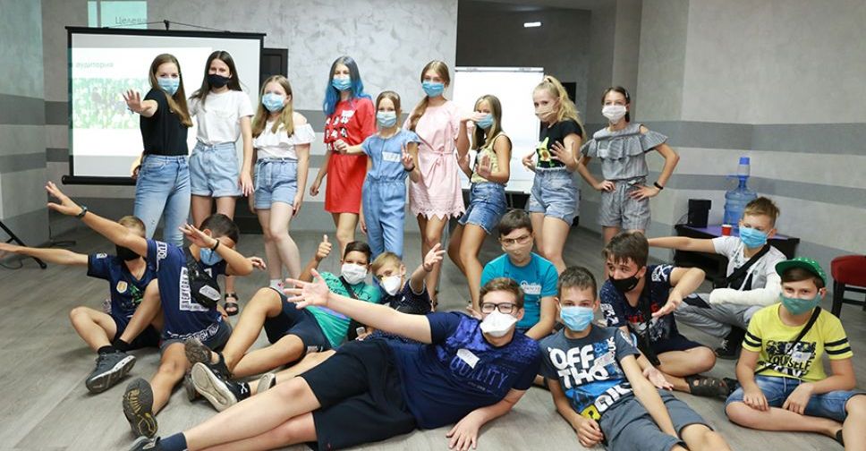 Юным журналистам и блогерам скучать не придется: в Покровске стартовал проект «МедиаТворец»