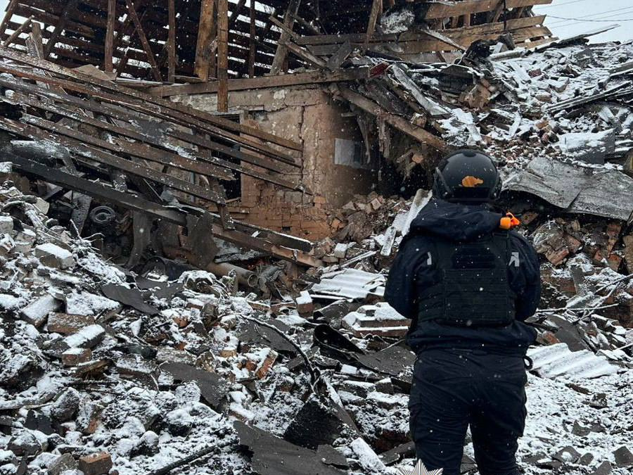 Внаслідок російських атак на Донеччині є загиблий, п’ятеро людей зазнали поранень