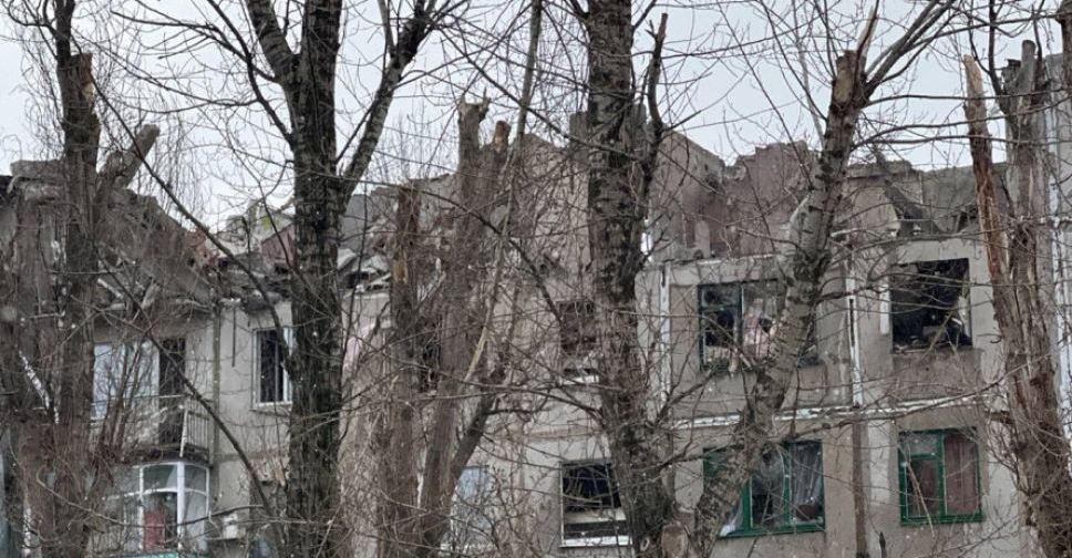 Обстріл Покровська: під завалами знайдено місцевого мешканця без ознак життя